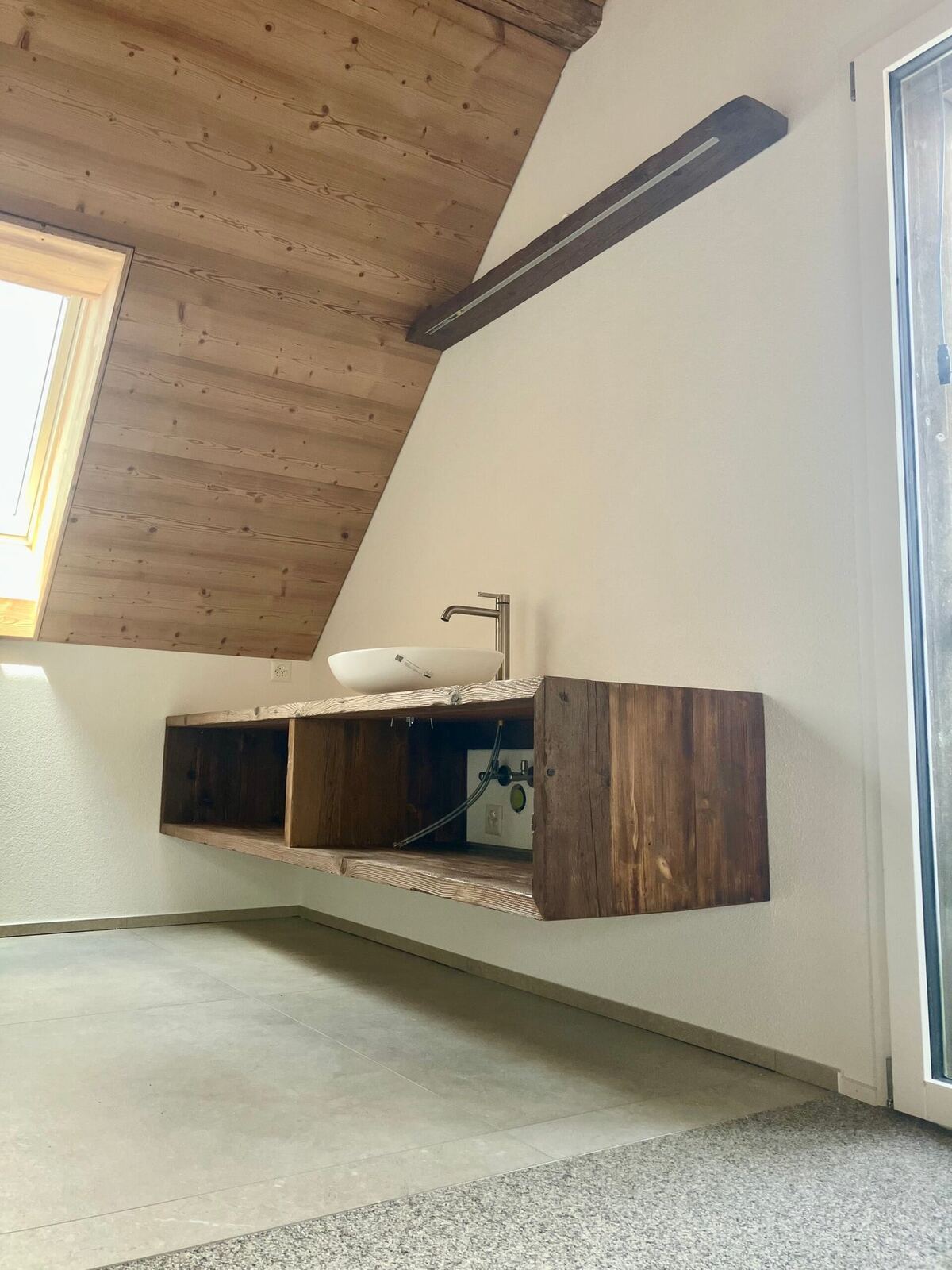 Einbaumöbel aus Holz